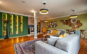 Renovated Boutique Apartments Petrus